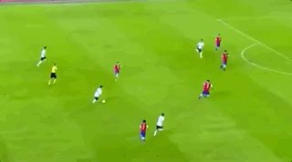 1623717160398096872.gif